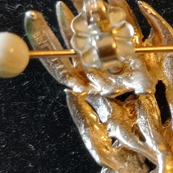 Sterling Silver Pierced Feathered Wings earrings - Picture 2 of 6